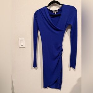 Wilfred Free Elegant Blue Long-Sleeve Dress